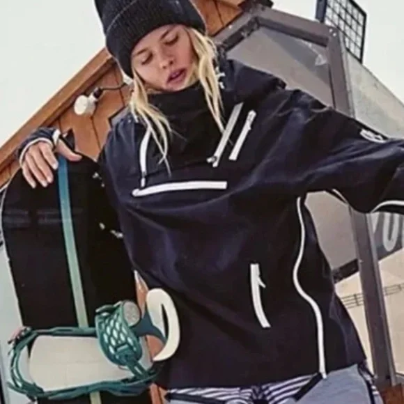 FP Movement Free People Blizzard Bliss Ski Jacket Hooded Snowboarding XS coat - Picture 2 of 8